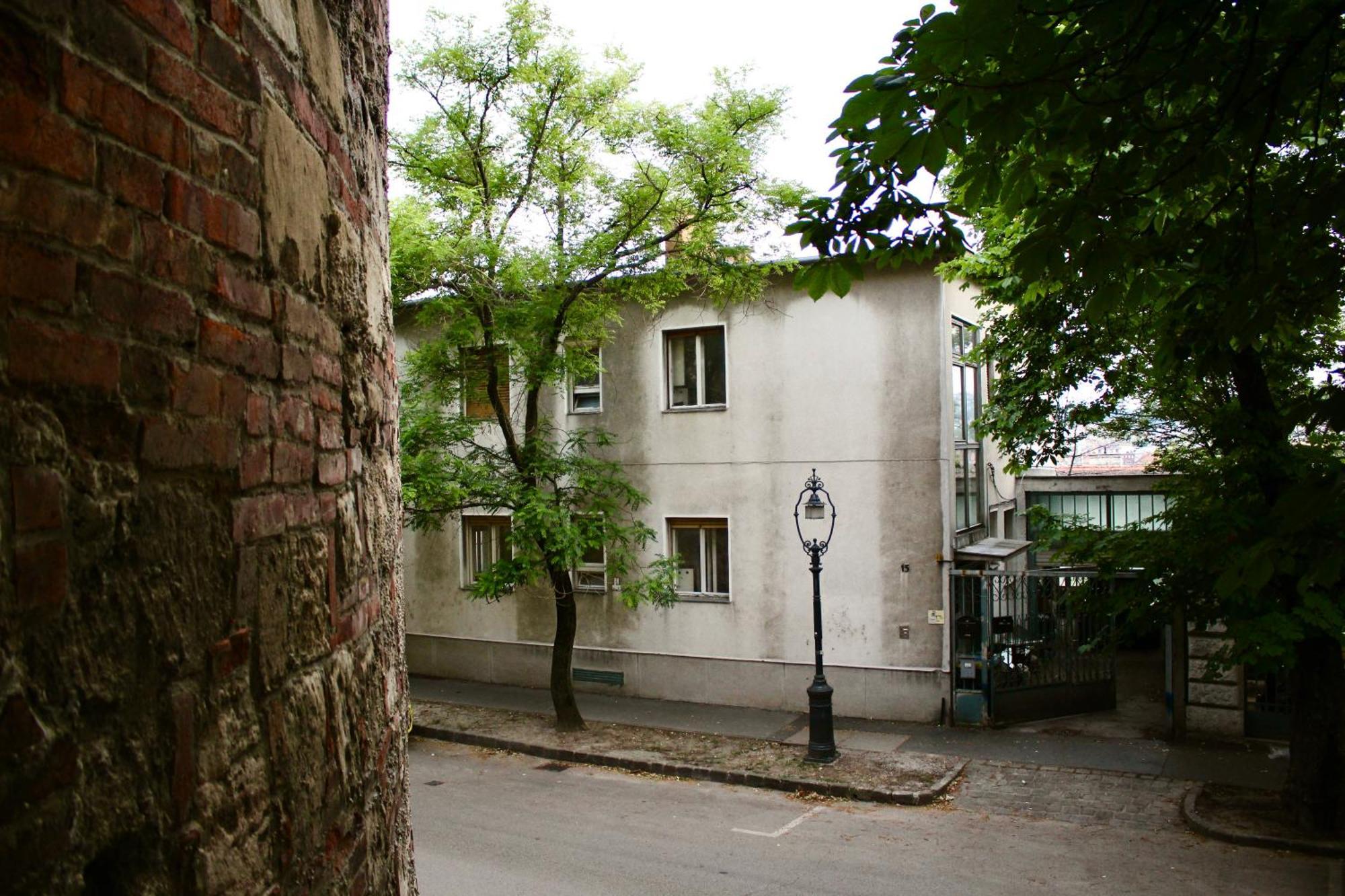 Castle Stallion Appartement Boedapest Buitenkant foto